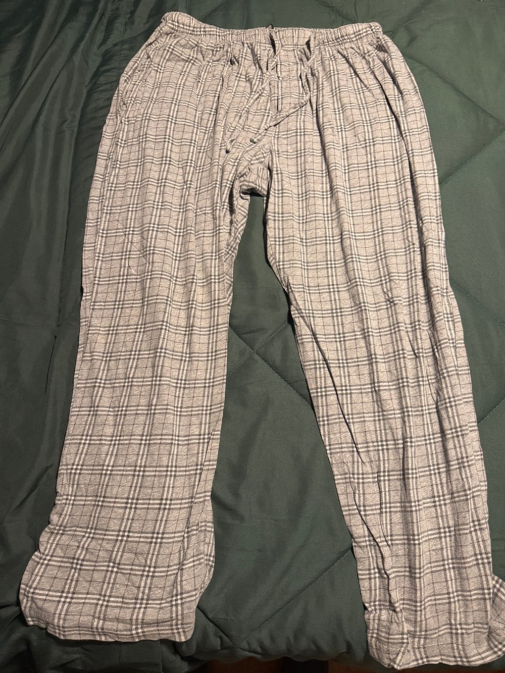 Hanes Gray Plaid Knit Lounge Pants